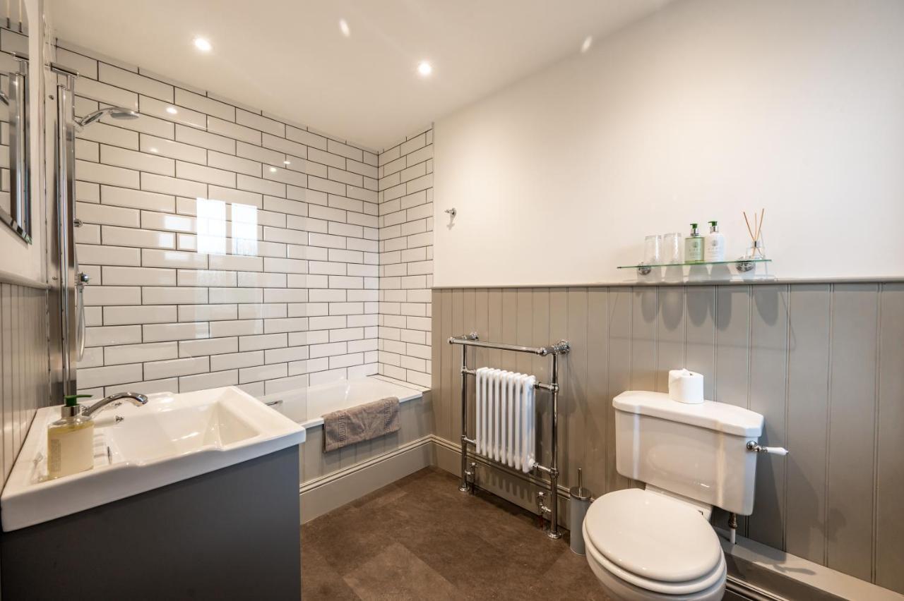 Corriness House Hotel Пулийв Екстериор снимка